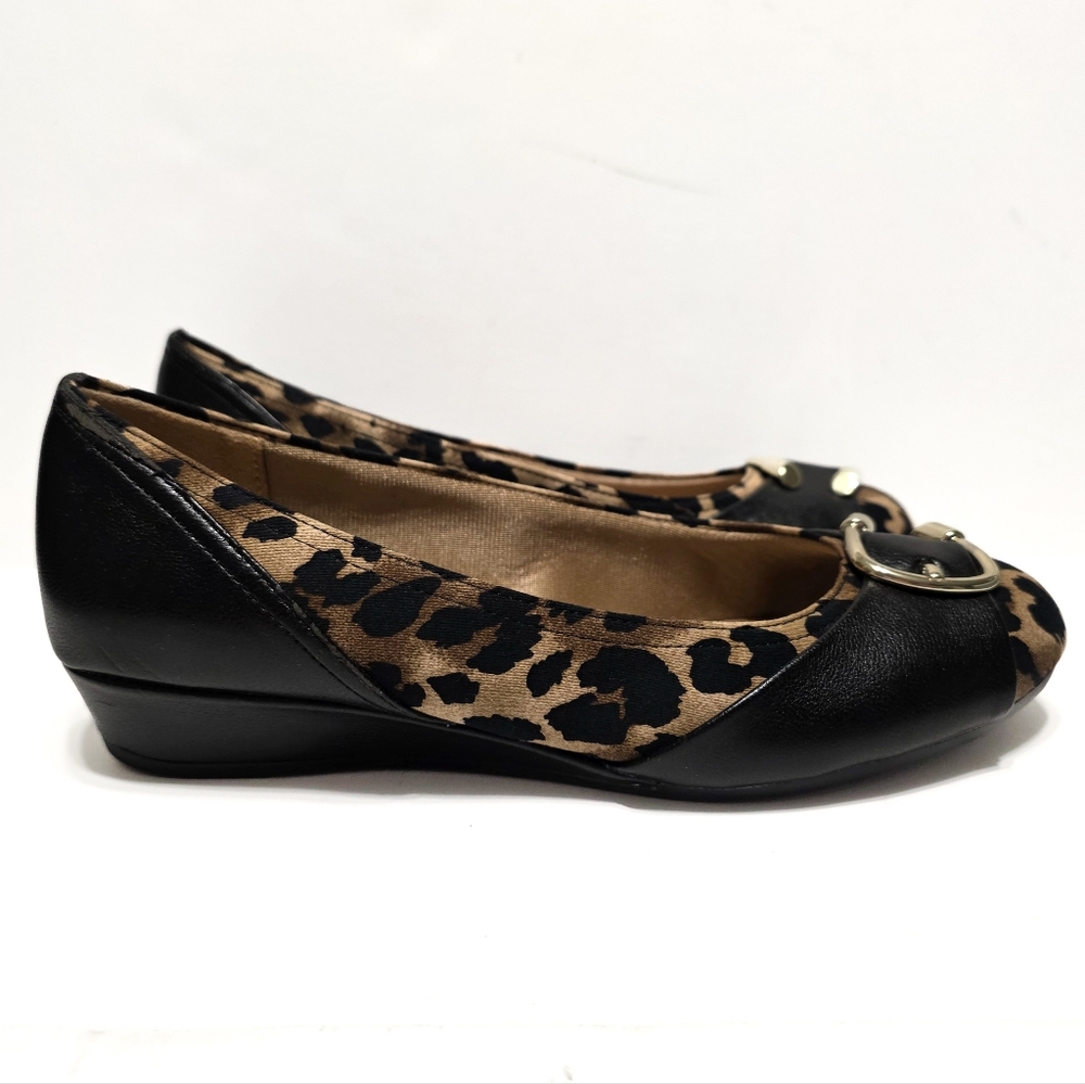 Abella Fina Small Kitten Heel Wedge Slip On Leopard Animal Print Shoes Size 6.5 - Picture 5 of 12